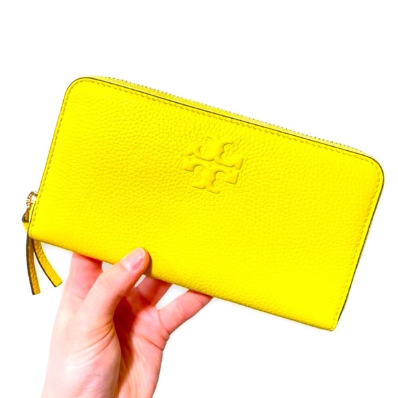 Tory Burch Handbags - Tory Burch Thea Zip Continental Pebble Leather Wallet